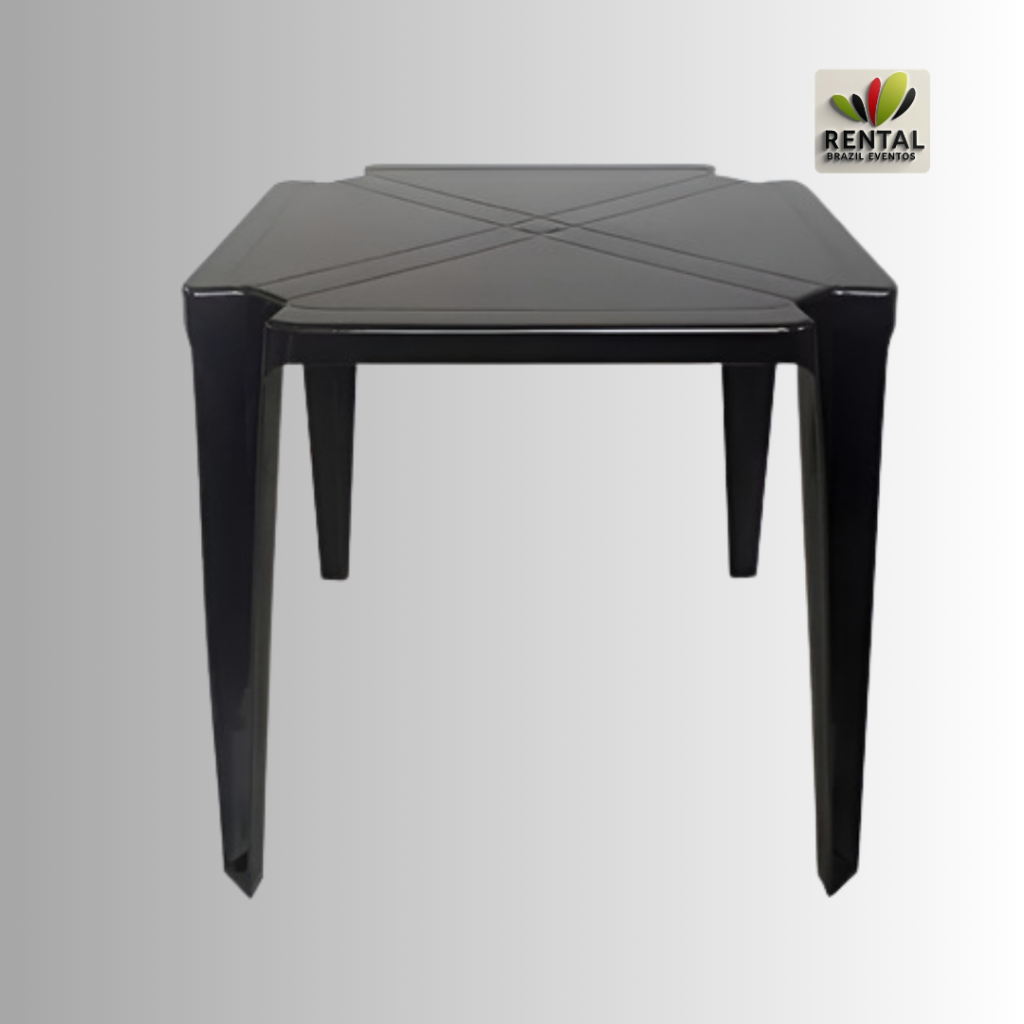 aluguel de mesas plástica preta para eventos